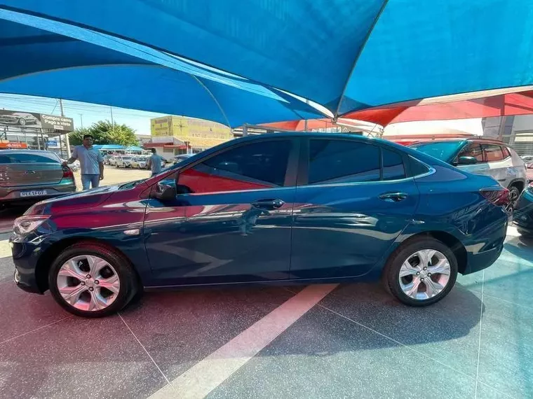 Chevrolet Onix Azul 4