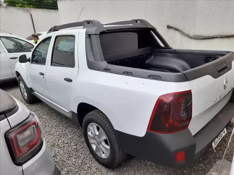 Renault Duster Oroch Branco 1