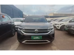 Volkswagen Taos