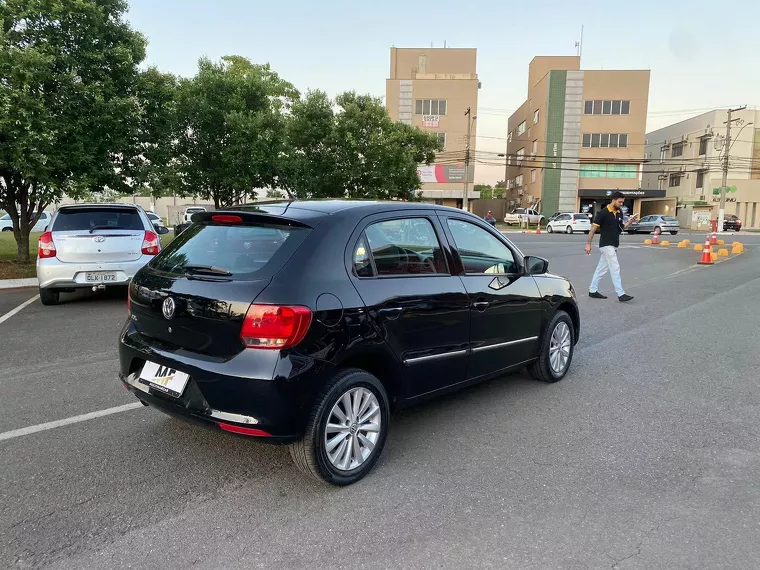 Volkswagen Gol Preto 8