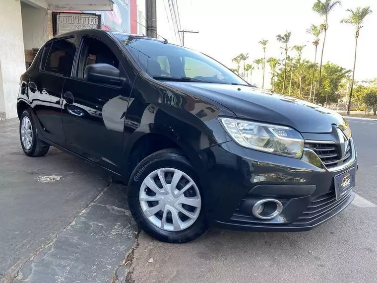 Renault Sandero Preto 3