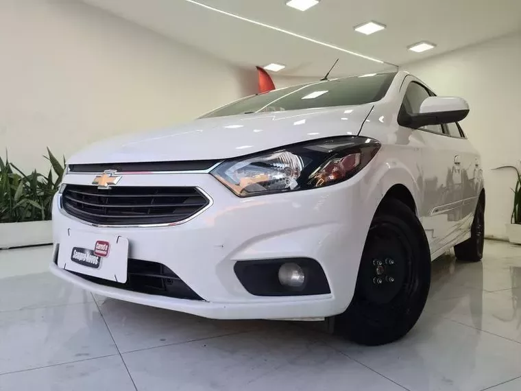 Chevrolet Onix Branco 13