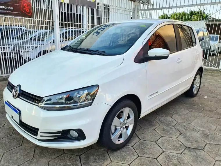 Volkswagen Fox Branco 12