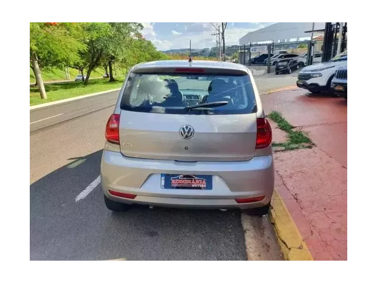 Volkswagen Fox Prata 4