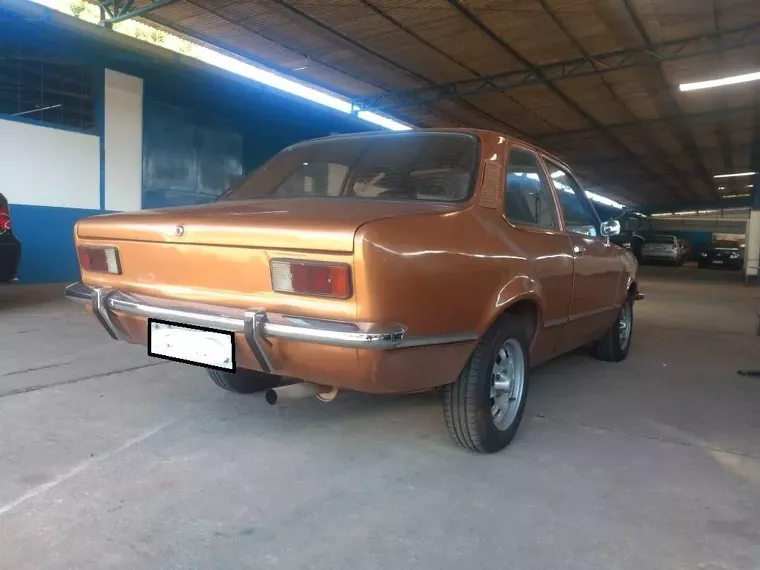 Chevrolet Chevette Amarelo 10