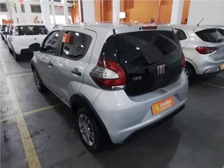 Fiat Mobi Prata 1