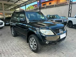 Mitsubishi Pajero TR4