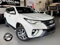 Toyota Hilux SW4