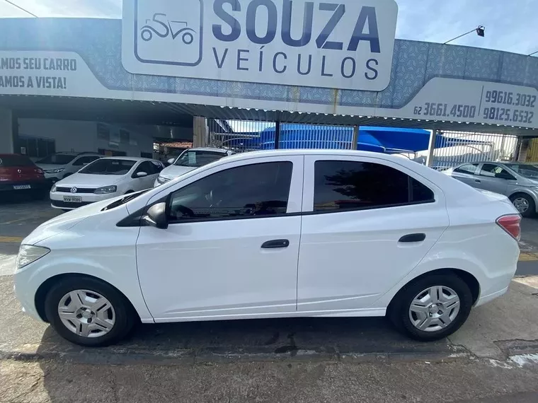 Chevrolet Prisma Branco 3