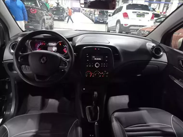 Renault Captur Preto 6