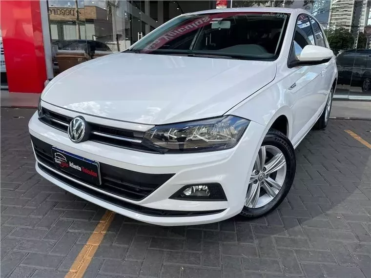 Volkswagen Polo Hatch Branco 8