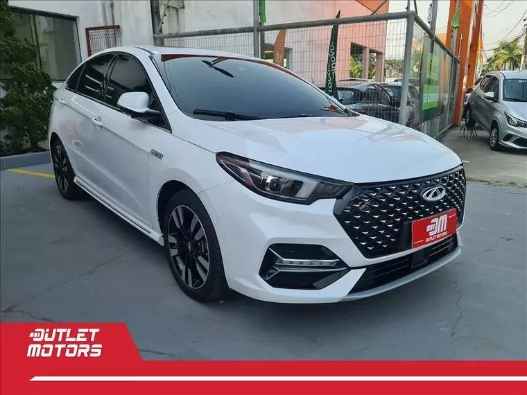 Chery Arrizo 6 Pro Branco 3