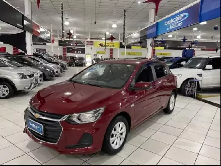 Chevrolet Onix Vermelho 15