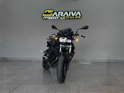 F 800 R