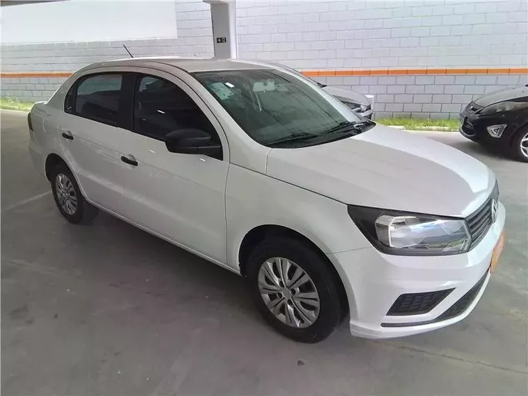 Volkswagen Voyage Branco 10