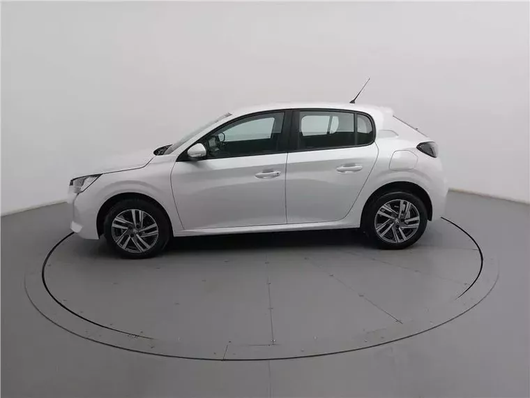 Peugeot 208 Branco 1