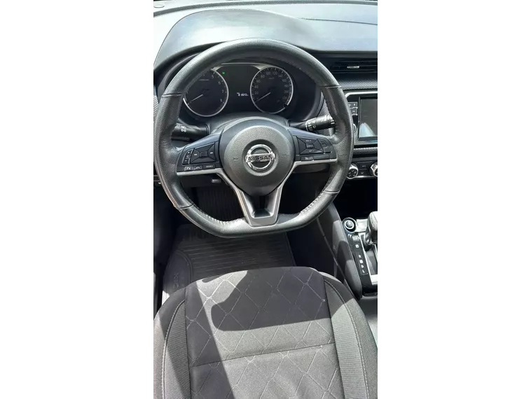 Nissan Kicks Preto 9