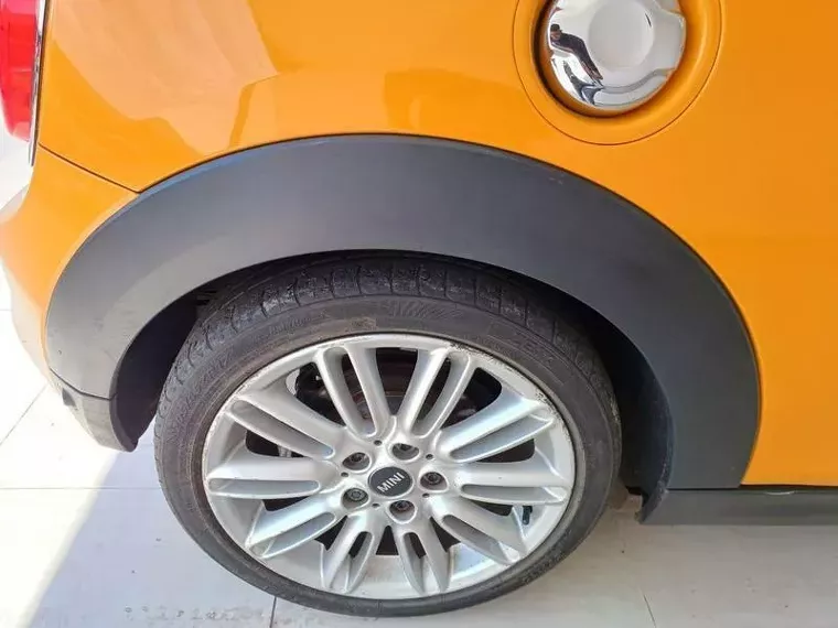 Mini Cooper Laranja 8