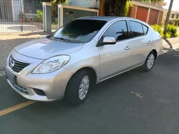 Nissan Versa