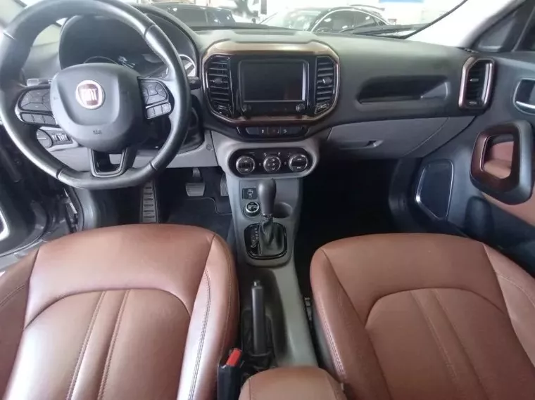 Fiat Toro Cinza 9