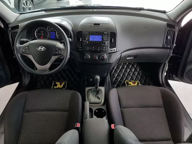 Hyundai I30 Preto 13