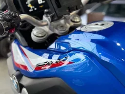 BMW F 850