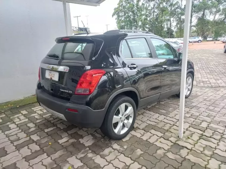 Chevrolet Tracker Preto 7