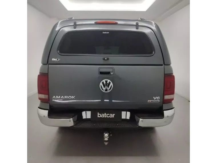 Volkswagen Amarok Cinza 15