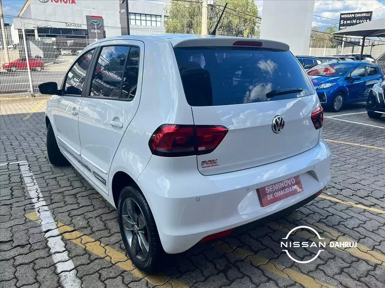 Volkswagen Fox Branco 8