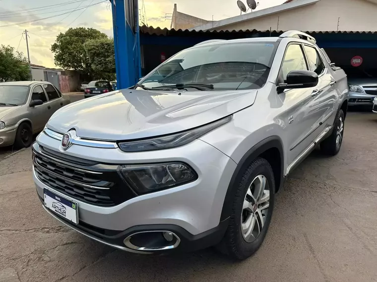 Fiat Toro Prata 8