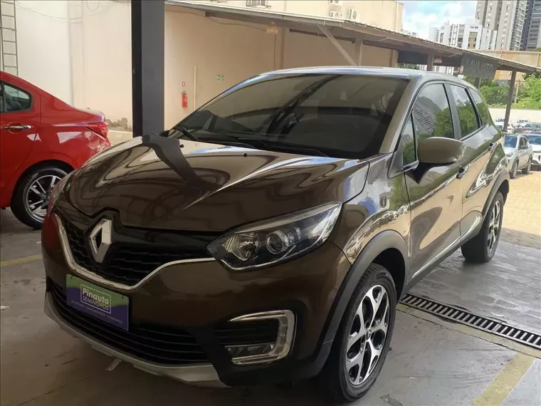 Renault Captur Marrom 7