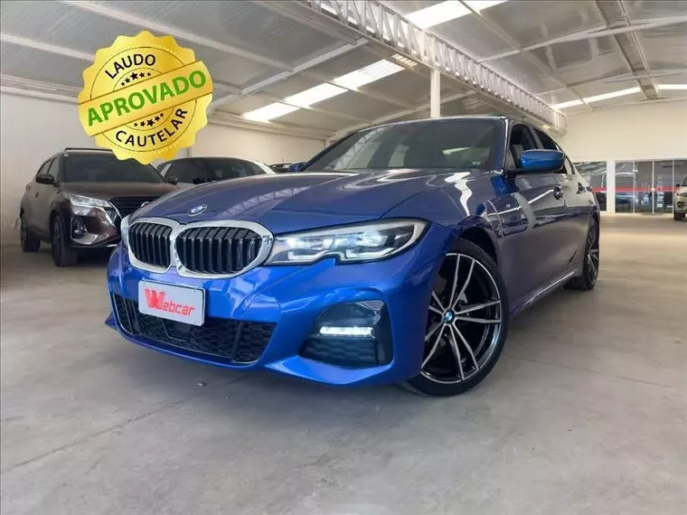 BMW 320i Azul 2