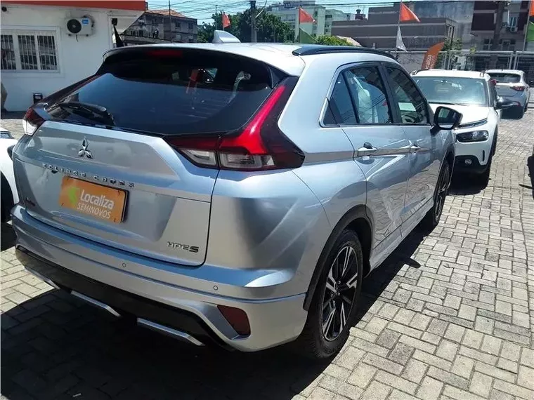 Mitsubishi Eclipse Cross Prata 9