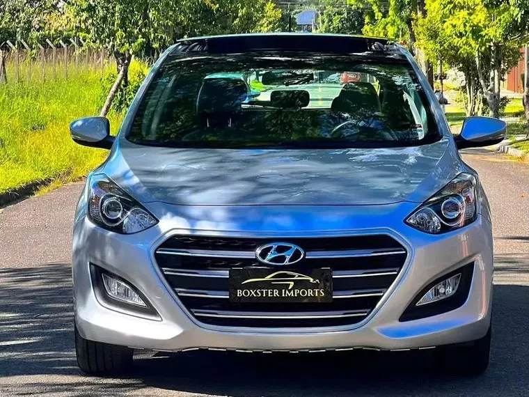 Hyundai I30 Prata 12