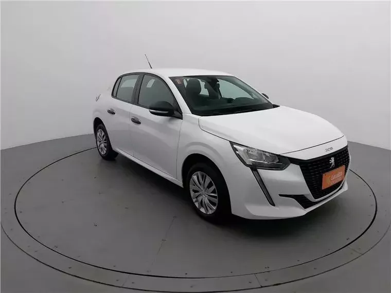 Peugeot 208 Branco 14