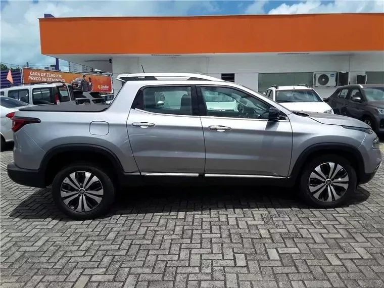 Fiat Toro Prata 6