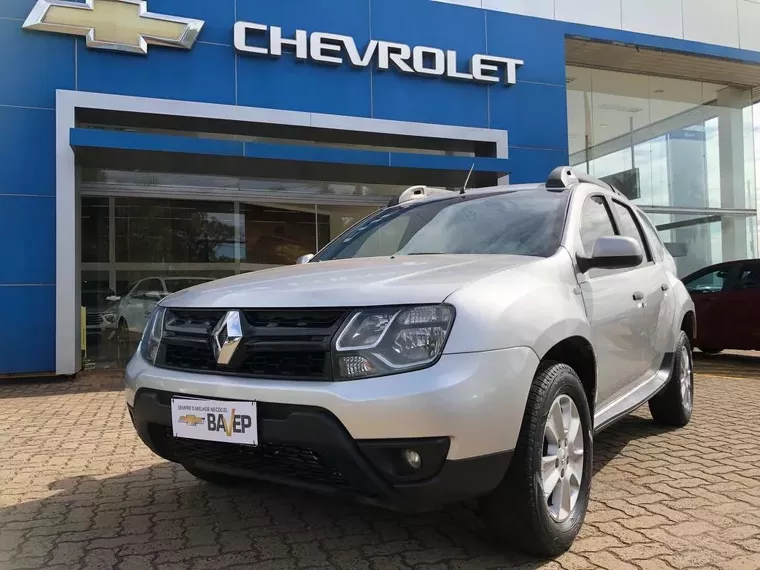 Renault Duster Prata 1