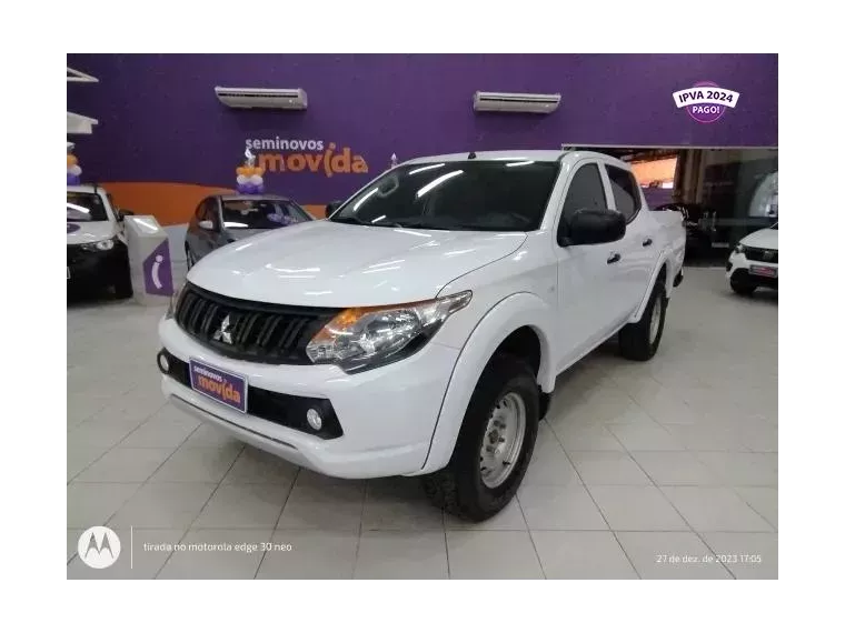 Mitsubishi L200 Branco 6