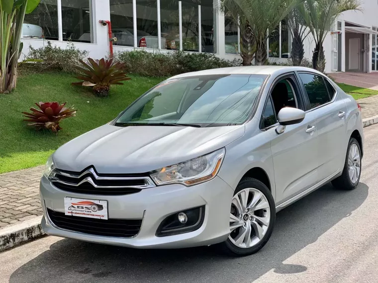 Citroën C4 Lounge Prata 13