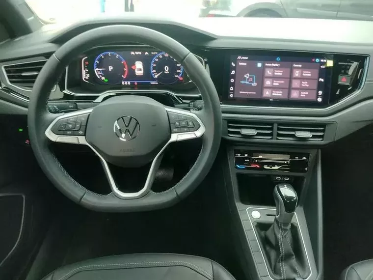 Volkswagen Virtus Preto 13