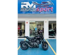 CB 1000