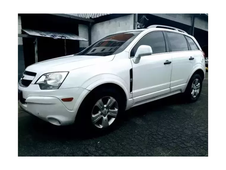 Chevrolet Captiva Branco 5