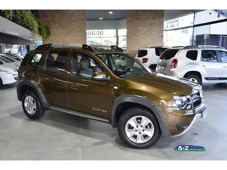 Renault Duster Marrom 9