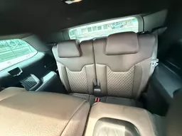 Jeep Commander