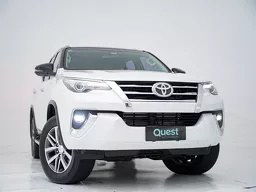 Toyota Hilux SW4