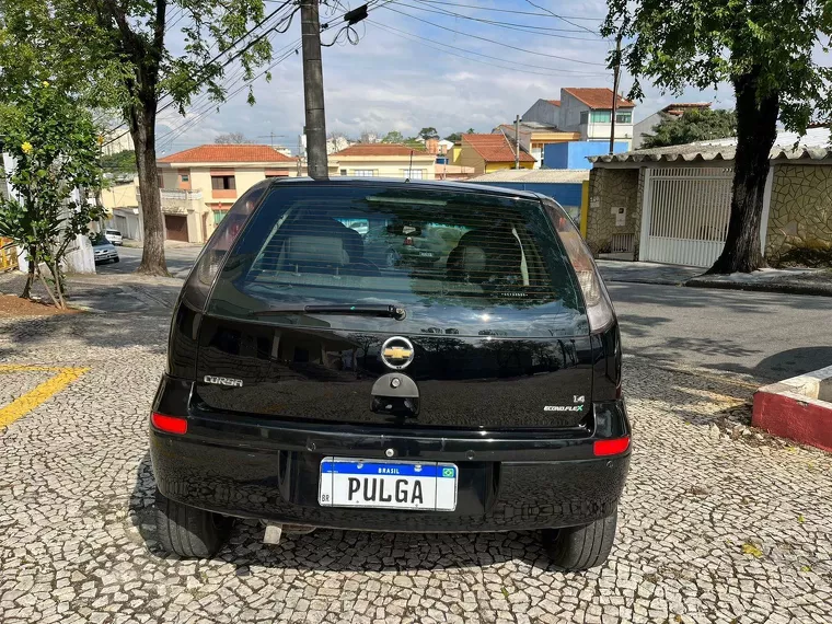 Chevrolet Corsa Preto 6