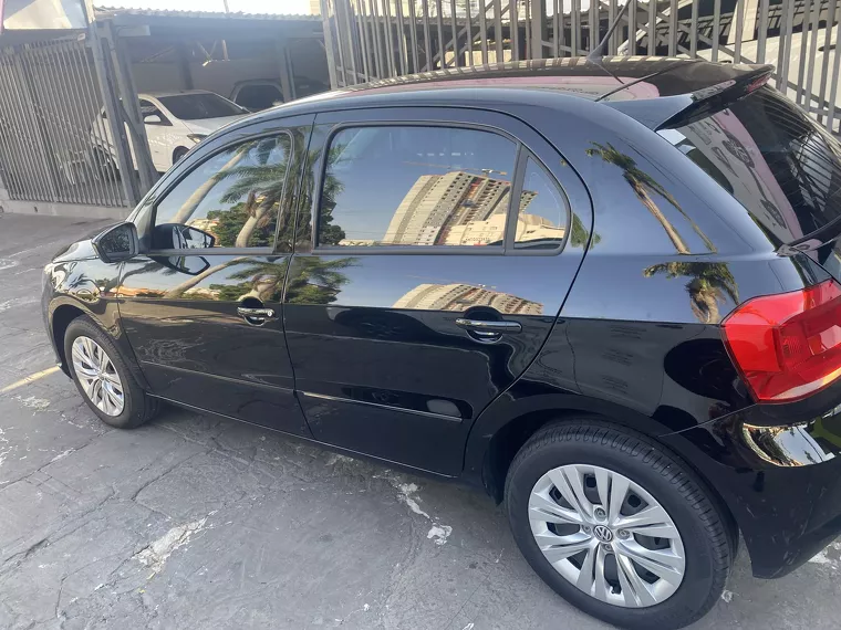 Volkswagen Gol Preto 10