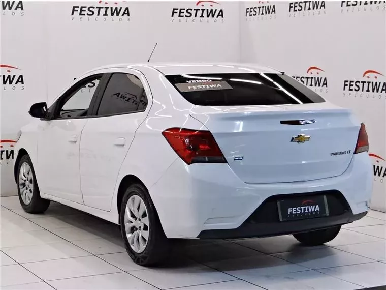 Chevrolet Prisma Branco 1