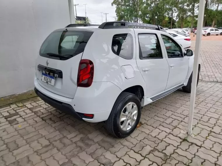 Renault Duster Branco 6