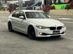 BMW 320i